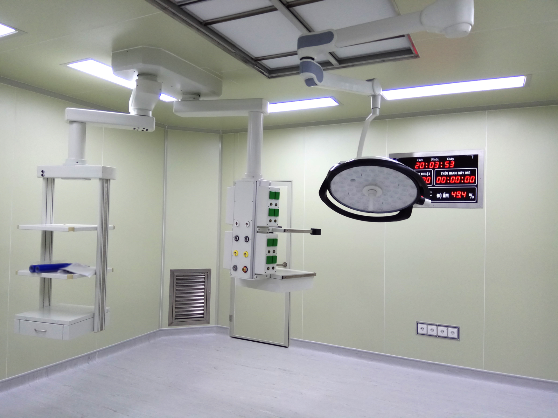 KHÁM PHÁ NƠI CUNG CẤP VÁCH TRẦN PANEL KHÁNG KHUẨN UY TÍN