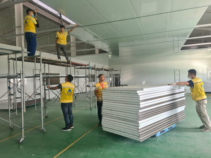 Công ty thi công trần panel kháng khuẩn cho phòng sạch bệnh viện